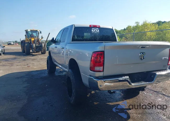 3C6RR7KT2GG112258: 40056222