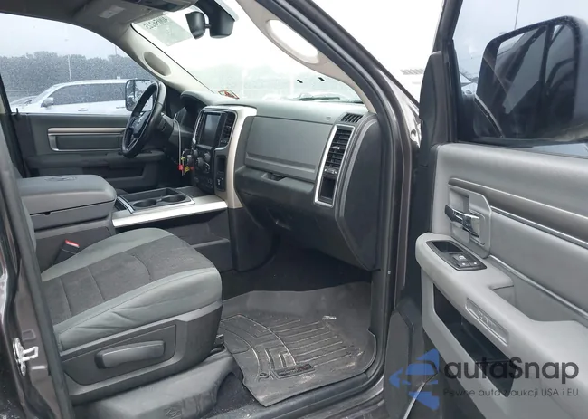 1C6RR7TM9ES403322: 40056225