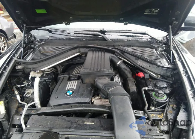 5UXFE43588L037039: 40056314