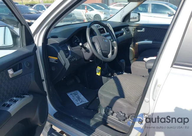 KNDJE723777374080: 40056396