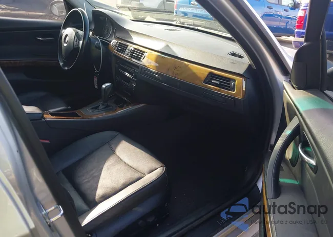 WBAVB17576NK32174: 40056402