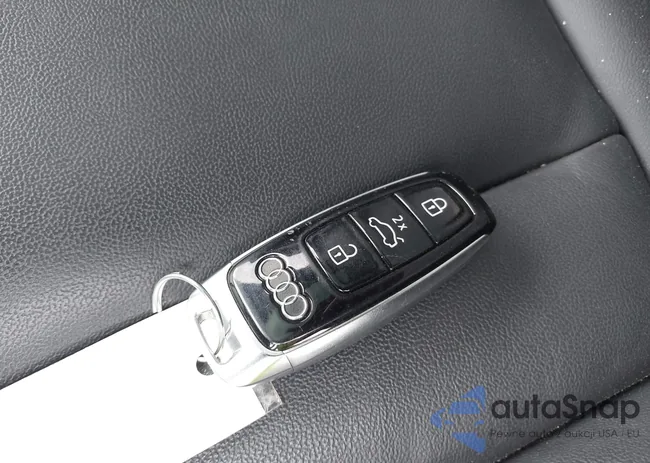 WA1LXBF77PD005041: 40056405