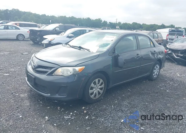 2T1BU4EE6BC571753: 40055520