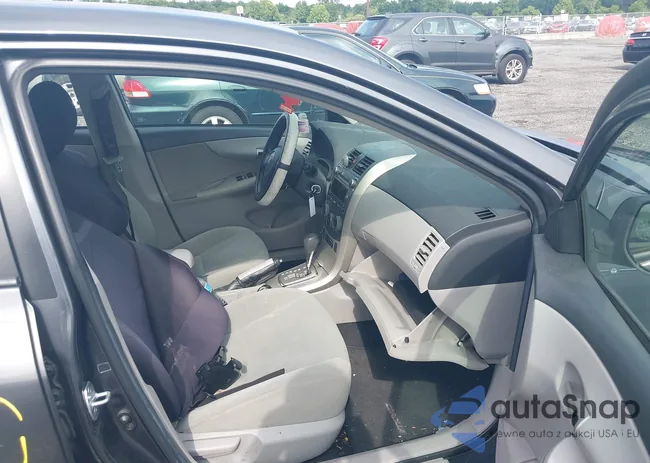 2T1BU4EE6BC571753: 40055520