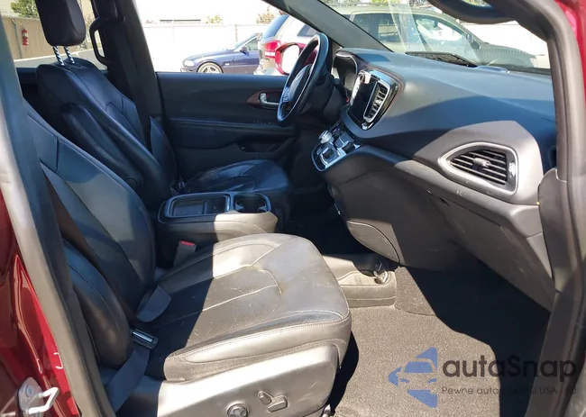 2C4RC1L75LR173598: 40055691