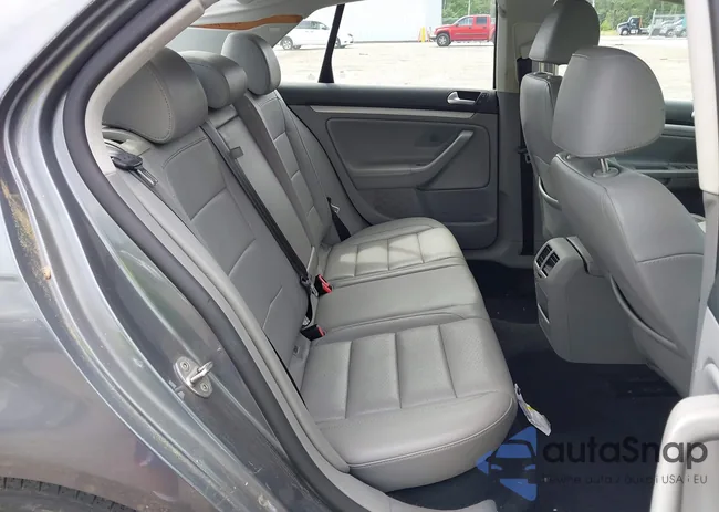 3VWEG71K77M117847: 40055893