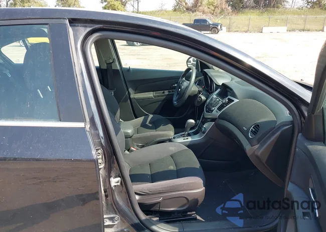 1G1PC5SB2F7109585: 40056993