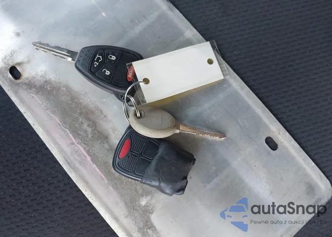 1C3CCBABXDN642240: 40057101