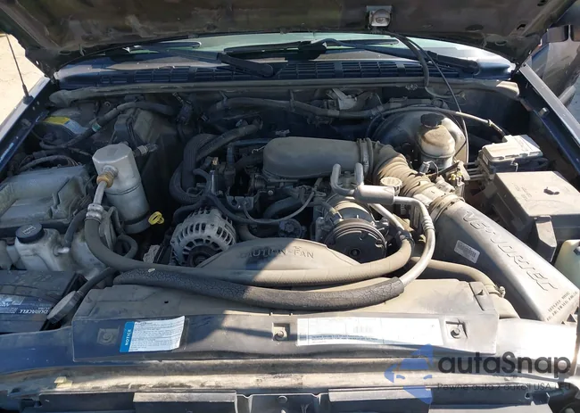 1GKCS18W01K116279: 40057318