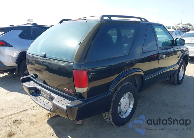 1GKCS18W01K116279: 40057318