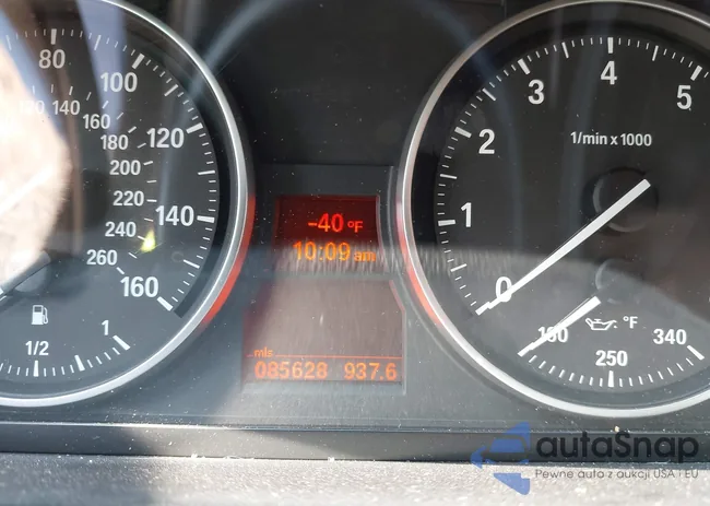 WBAKF5C54CE657433: 40057409