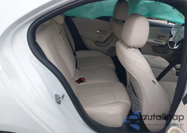 WDD3G4EB3LW040106: 40056656