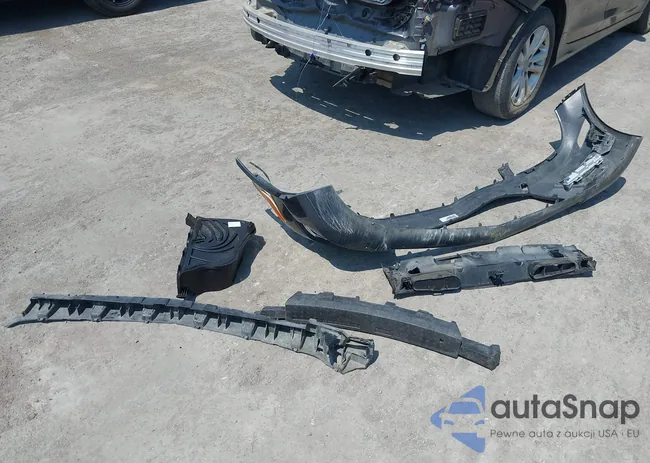 WDDGJ4HB4FG369751: 40056852