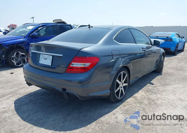 WDDGJ4HB4FG369751: 40056852