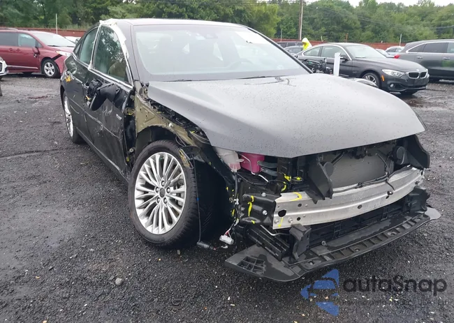 4T1B21FB3KU010997: 40056867