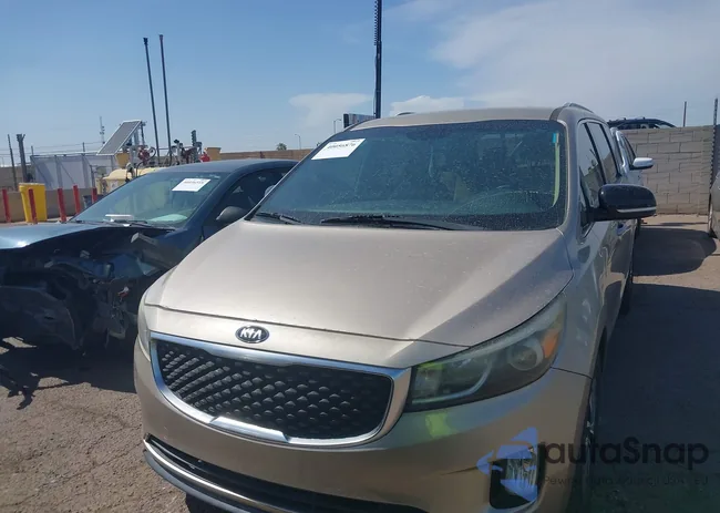 KNDMC5C12F6037308: 40056876