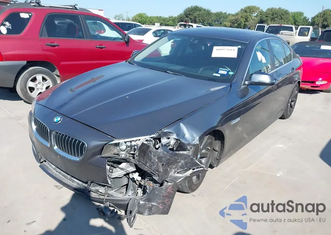 WBA5B1C59FG128618: 40057664