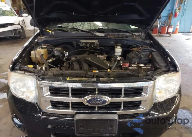 1FMCU93158KD57471: 40057710