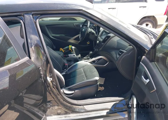 KMHTC6AE4DU177453: 40057865