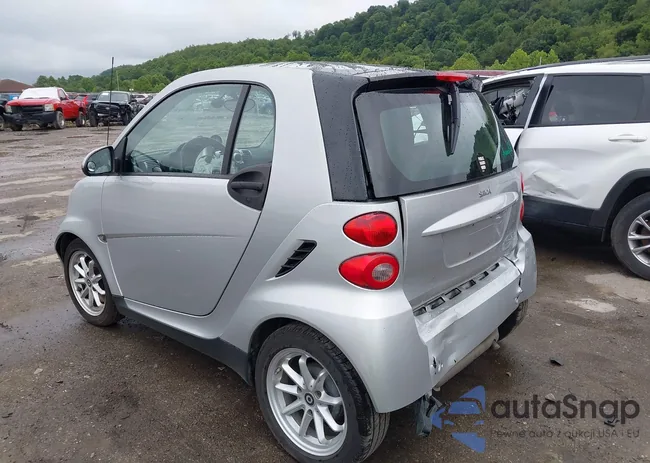 WMEEJ31X78K088370: 40058952