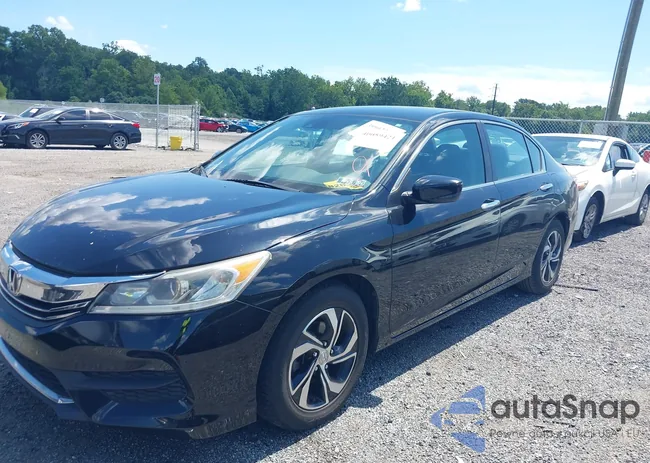 1HGCR2F42GA075121: 40059421