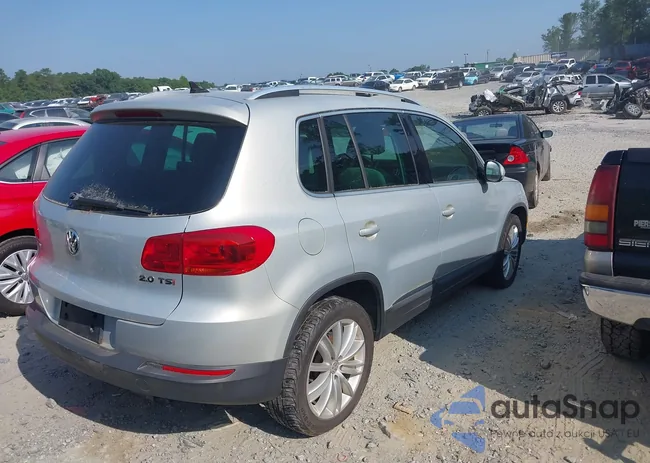 WVGAV7AX5DW551825: 40058517