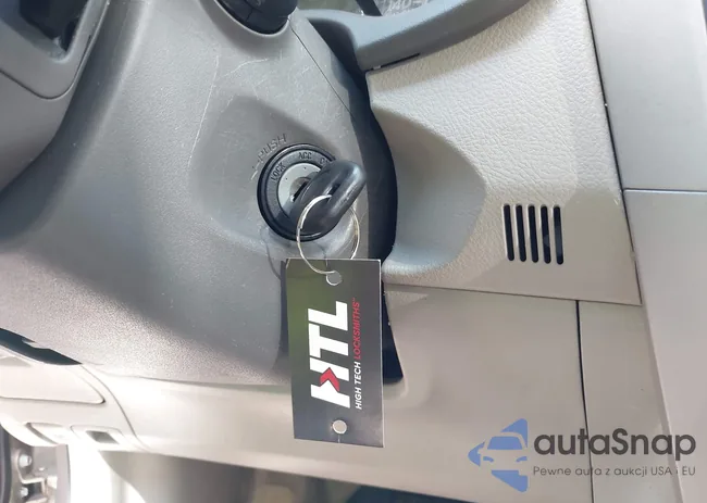 1NXBU40E49Z122040: 40058828