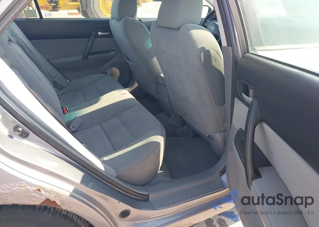 1YVHP80CX75M64170: 40058886