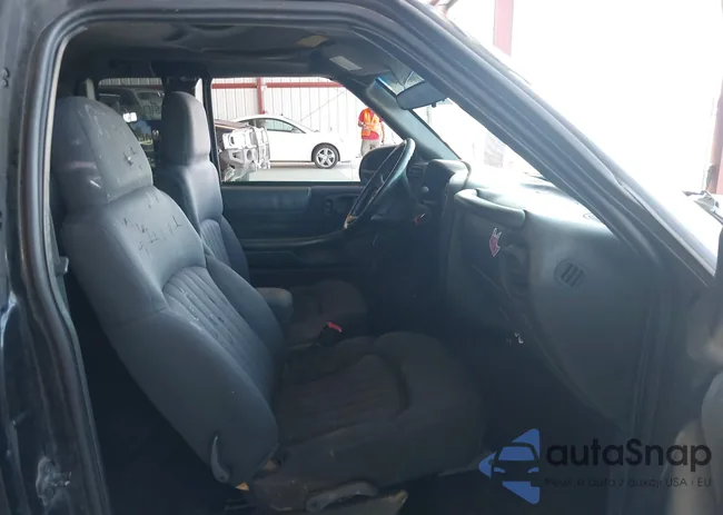 1GCCS19X138262435: 40060448