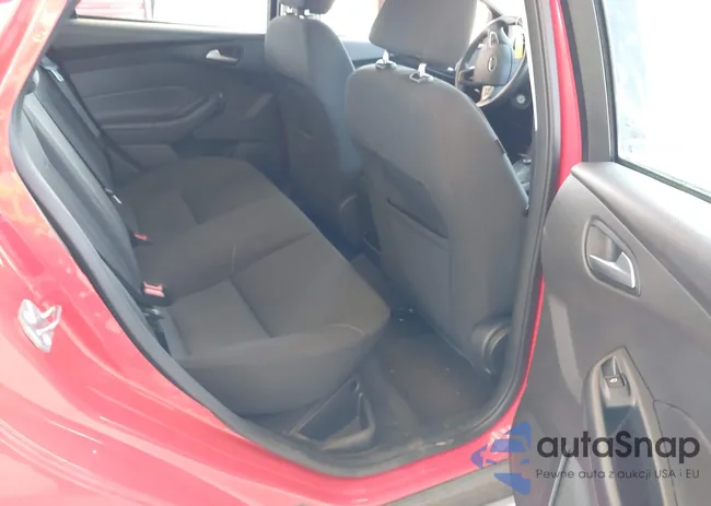 1FADP3F21GL286477: 40059574