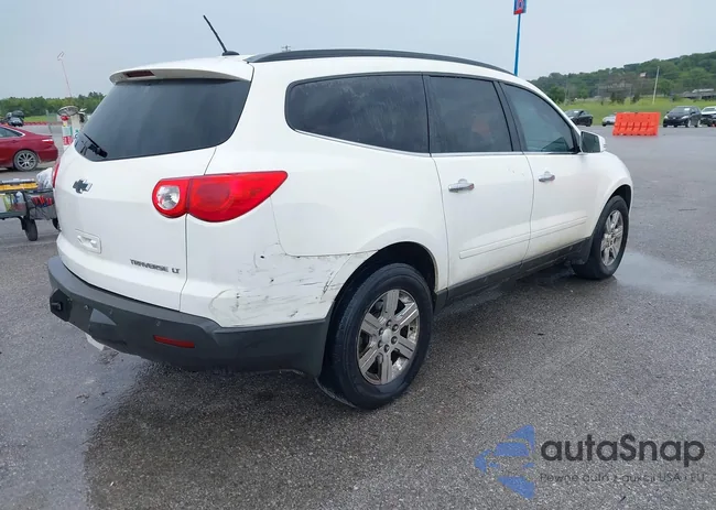 1GNKVJED2BJ370642: 40060986