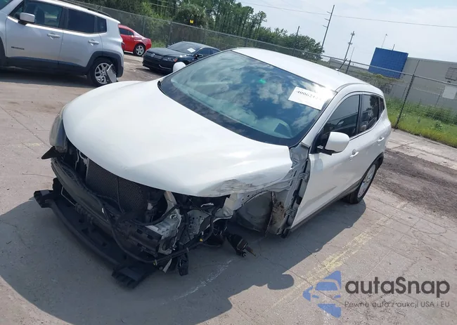 JN1BJ1CP0HW005280: 40062124