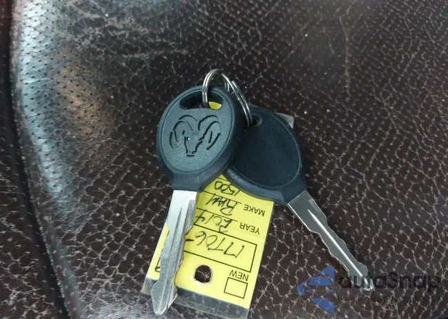 1C6RR7PM7ES371805: 40061521