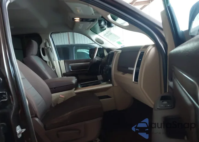 1C6RR7TM8GS276341: 40065371