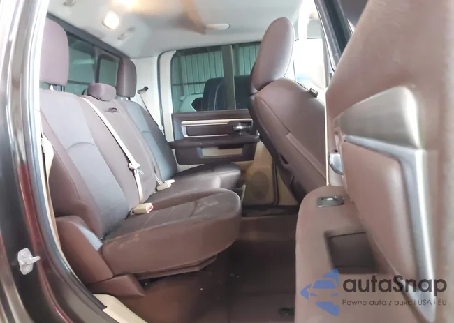 1C6RR7TM8GS276341: 40065371