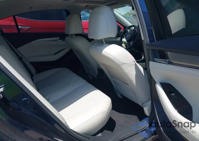 JM1GL1WY8J1329761: 40065803