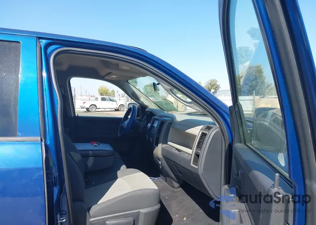 1D3HV18T59S758062: 40066889