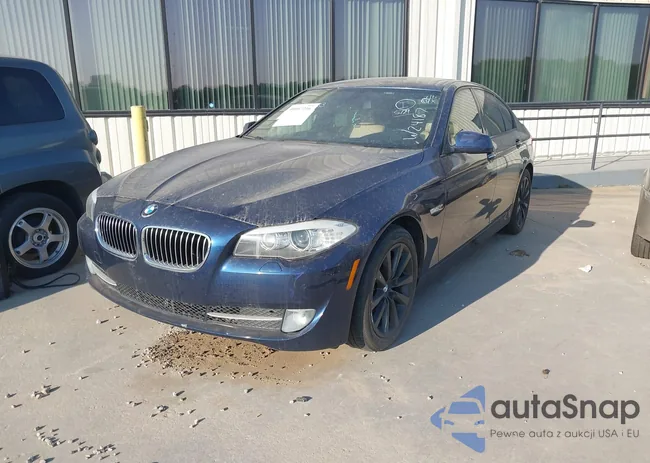 WBAXG5C53CDW24187: 40067216