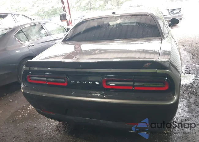 2C3CDZGG4KH632995: 40067604