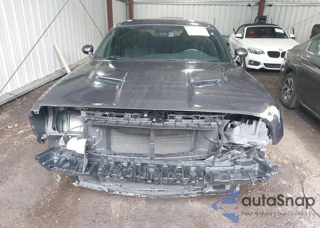 2C3CDZGG4KH632995: 40067604