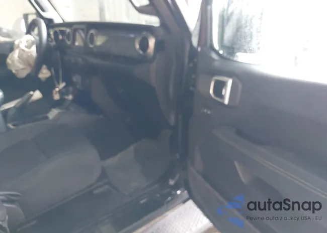 1C4HJXEG5KW528406: 40068650