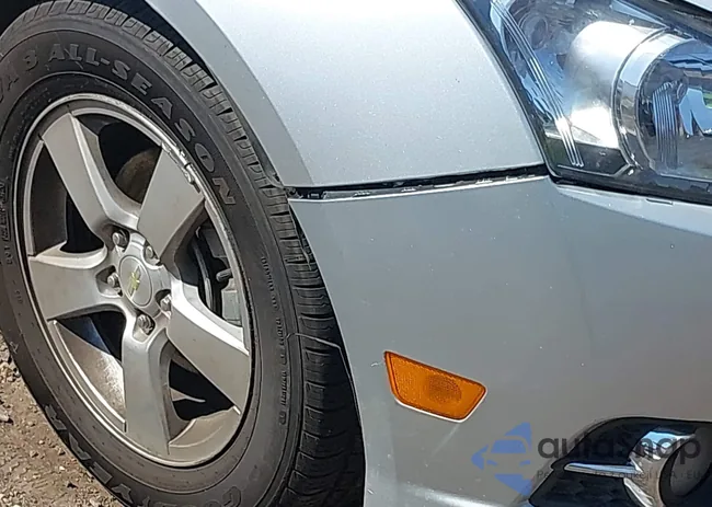 1G1PC5SB1E7398179: 40070497