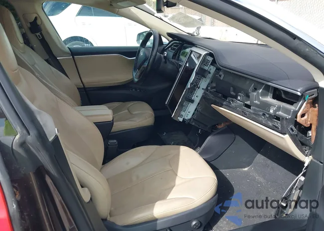 5YJSA1CN5DFP20047: 40072156