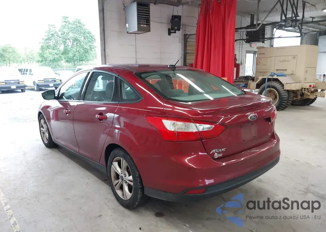 1FADP3F27EL338661: 40072930