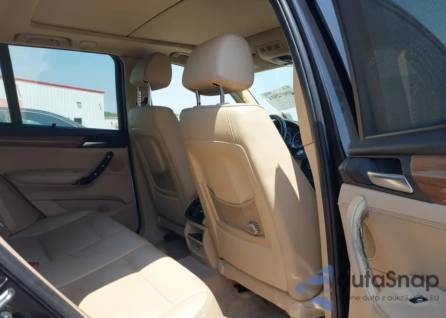 5UXWX5C57BL703010: 40072934