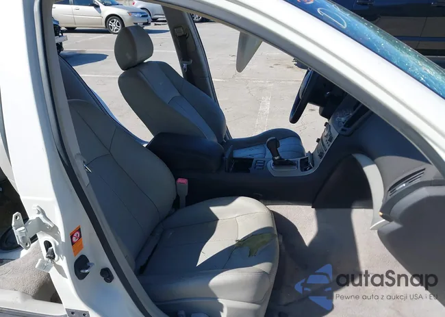 JNKBV61E07M711660: 40072494