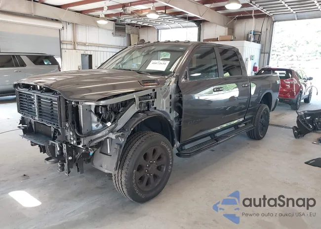 3C6UR5DJ8NG263368: 40072610