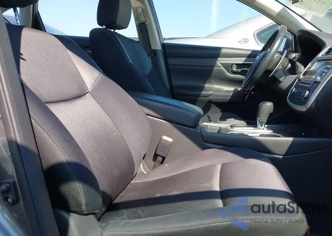 1N4AL3AP9GC182885: 40074447