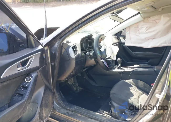 3MZBN1U70HM112164: 40074633