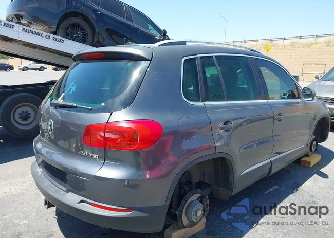 WVGAV7AX2DW023093: 40075607